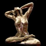 sculpture metal femme